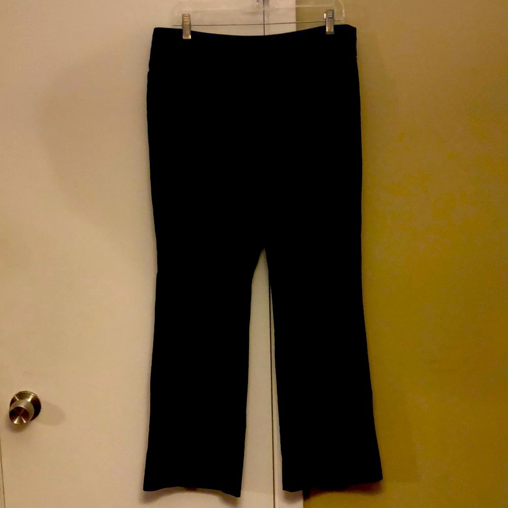 Ann Taylor LOFT black bootcut curvy pants 12P